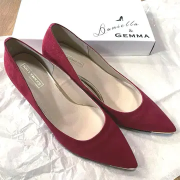 Daniella & GEMMA 펌프스 하이힐 24
