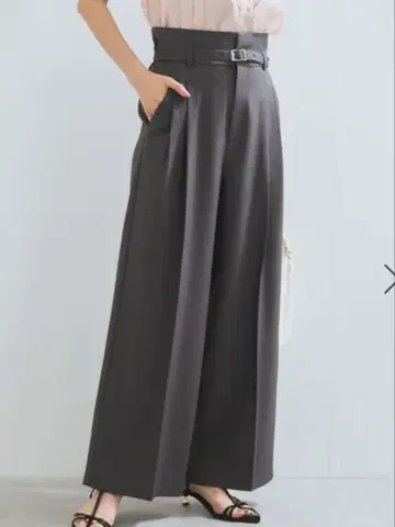 VIS 벨트 디테일 턱 와이드 슬랙스 팬츠 SS