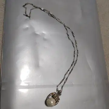 엘레강트 펄 목걸이