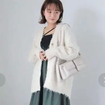 ehka sopo 에카 소포 v넥 몬스터 가디건 새상품급