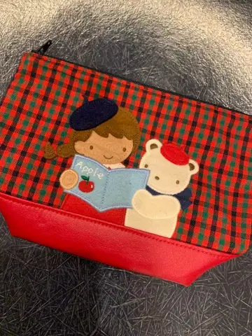 미사용 새상품 파밀리아 커스텀 파우치