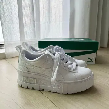 PUMA 메이즈 클래식 386273 통굽 스니커즈 화이트 23cm