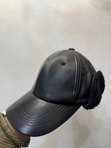 KIJIMATAKAYUKI 가죽 플라이트 캡