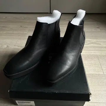 미사용 Lui's 루이스 사이즈 고어 부츠 가죽 부츠 사이즈 41 블랙
