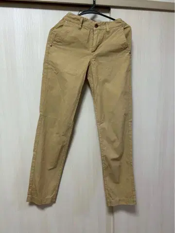 Americana 베이지 치노 팬츠 사이즈 28