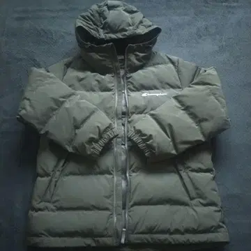 Champion 후드 부착 다운 자켓 올리브