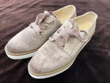 ZARA 그레이 스웨이드 통굽 스니커즈 리본 포함