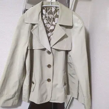 GabardineK.T 베이지 더블 브레스트 트렌치코트