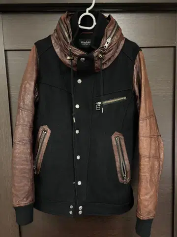 토네이도 마트 자켓 M 사이즈