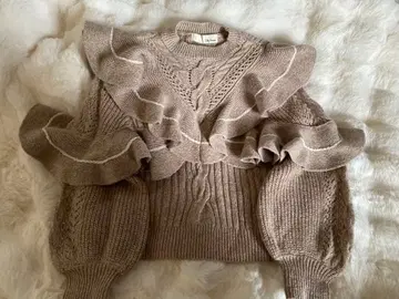 Lily Brown 프릴 니트