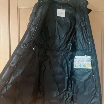 MONCLER 엘르민느 블랙 다운 코트