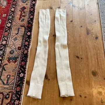 화이트 리브 레그 워머