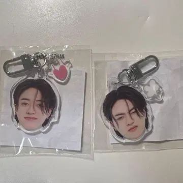 treasure 캡슐 토이 하르트 얼굴 아크릴 키링 세트