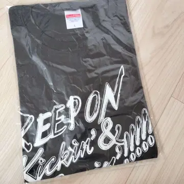 킷카와 코지 KEEP ON KICKIN' & SINGIN 티셔츠