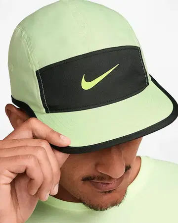 Nike 라임 그린 블랙 캡