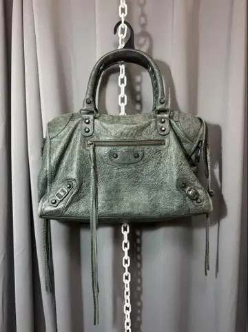 Y2K 레트로 백 카키 그린 컬러 개성있는