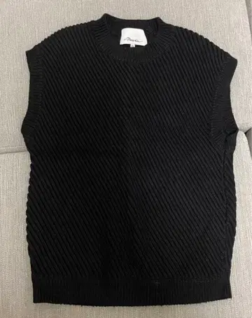 3.1 필립림 블랙 슬리브리스 XS