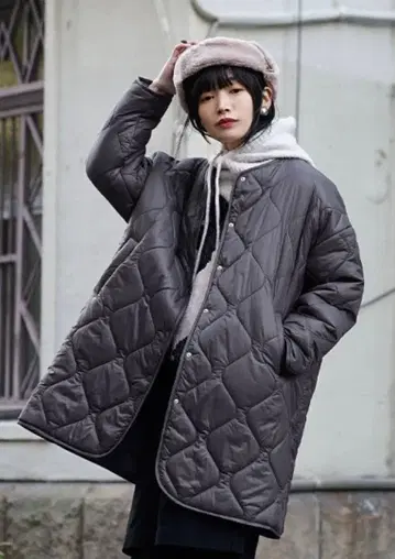 택 포함 새상품 [ 이자카마니아 ] 에어리 나일론 퀼팅 자켓