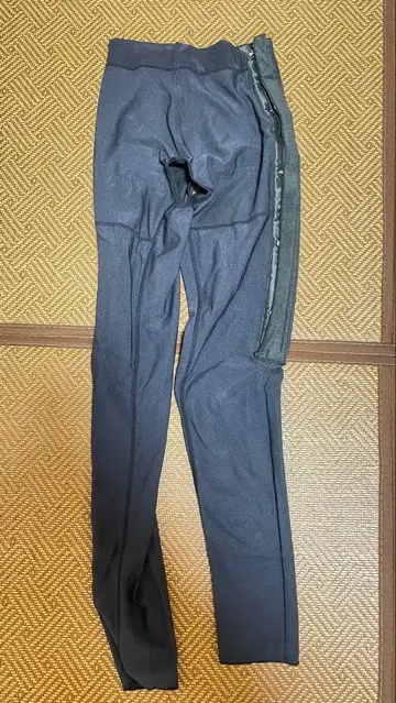 사이드 지퍼 블랙 레깅스 지방 흡입 허벅지 압박복