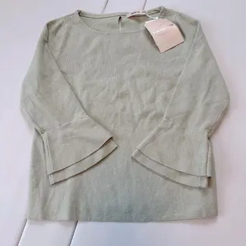 미사용 새상품 아푸와이저 리셰 파스텔 그린 니트