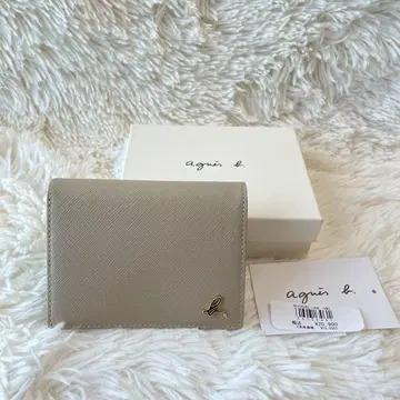 [미사용 새상품] 에네스베 가죽 접이식 지갑