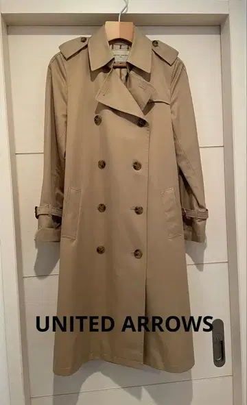 베이지 트렌치코트 더블 브레스트 유나이티드 애로우즈