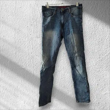 1점 한정 COMPANY 81 라이트 블루 슬림핏 데님 34/32