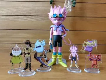 샌드랜드 벨제바브 피규어와 아크릴 스탠드