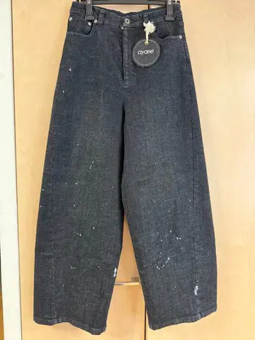ayane 페인트 가공 배럴 레그 데님 팬츠