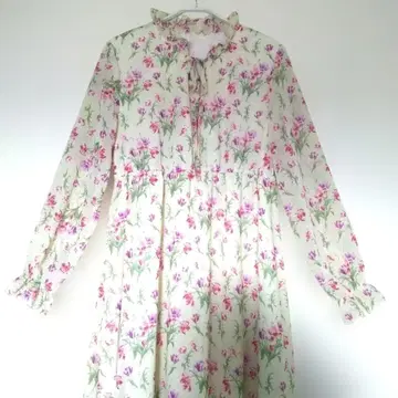 [드레시] 꽃무늬 롱 원피스 라운드넥 긴팔 크림색 XL 사이즈