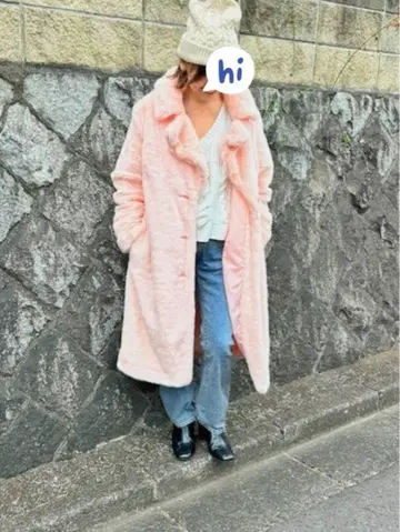 ZARA 핑크 퍼 롱 코트 (주석 있음)