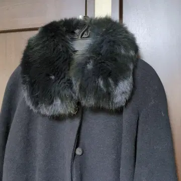 퍼 달린 롱 코트