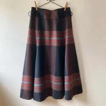 Yorkland 울 체크 플레어 스커트 11 AR