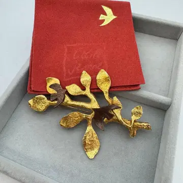 [ 보관 봉투 포함 ] CECILE ET JEANNE 브로치 버드 골드