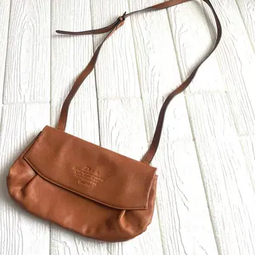 새상품급 DAKOTA 다코타 숄더백 가죽 브라운