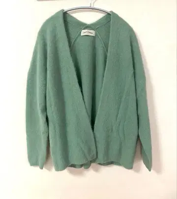 LILLY LYNQUE 민트 그린 가디건