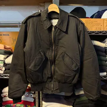 ALPHA INDUSTRIES CWU-45/P 보안 자켓 블랙