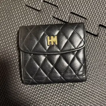 HM 퀼팅 가죽 접이식 지갑