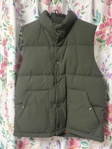 GU 다운 베스트 히트 패디드 베스트 L