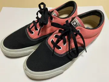 가격 인하 시착 정도 converse 핑크/블랙 로우컷 스니커즈