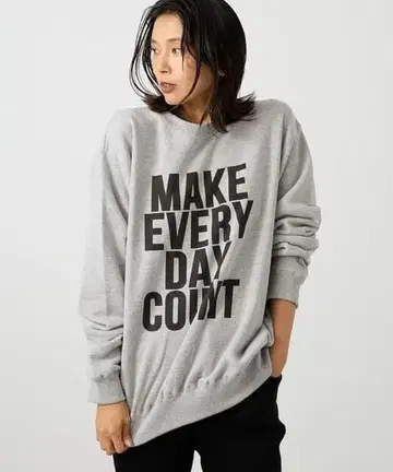 밴야드 스톰 로고 맨투맨 그레이