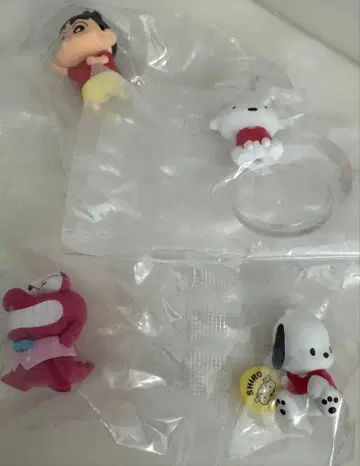 짱구는 못말려(크레용 신짱) x 산리오 캐릭터즈 피규어 컬렉션