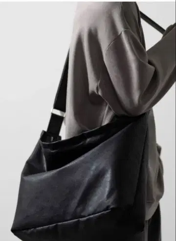 [ CLEL ] 루즈 빅 크로스백 숄더백