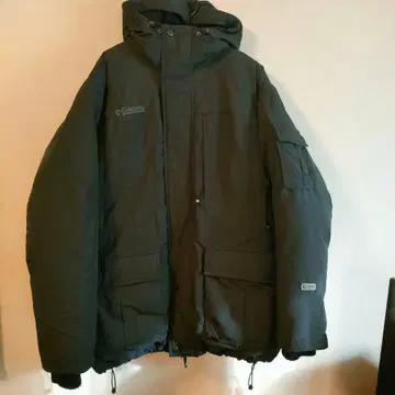 컬럼비아 다운 자켓 블랙 사이즈 L