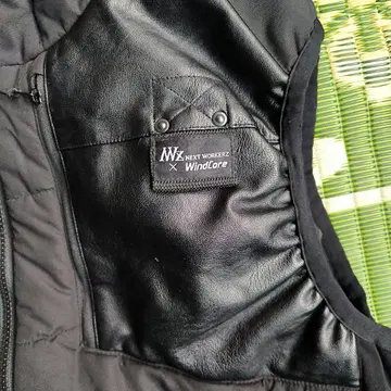 워크맨 가죽 베스트 윈드코어 넥스트워커