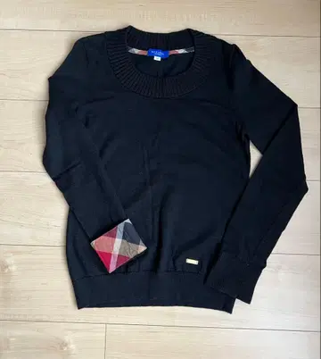 BLUE LABEL CRESTBRIDGE 블랙 스웨터 38