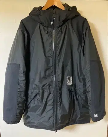 STANDARD CALIFORNIA PUFF HOOD COAT BLACK