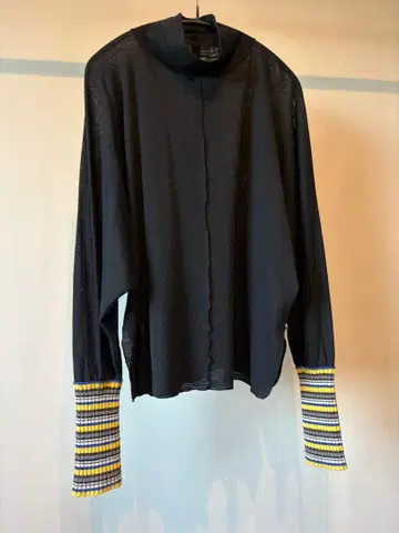 PONTI 네이비 니트 긴팔 스트라이프 커프스