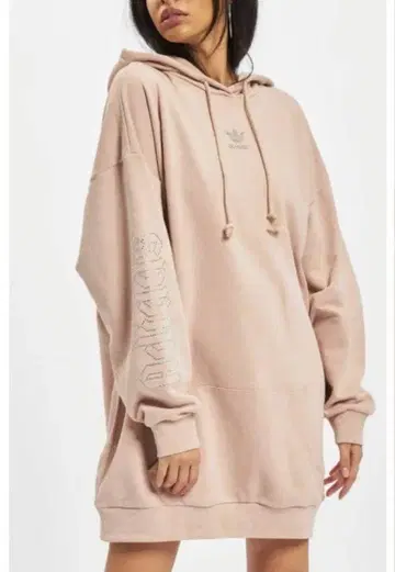 새상품 adidas 닥터X 요네쿠라 료코 착용 후드티 원피스