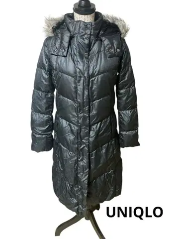 UNIQLO 블랙 후드 부착 롱 다운 자켓